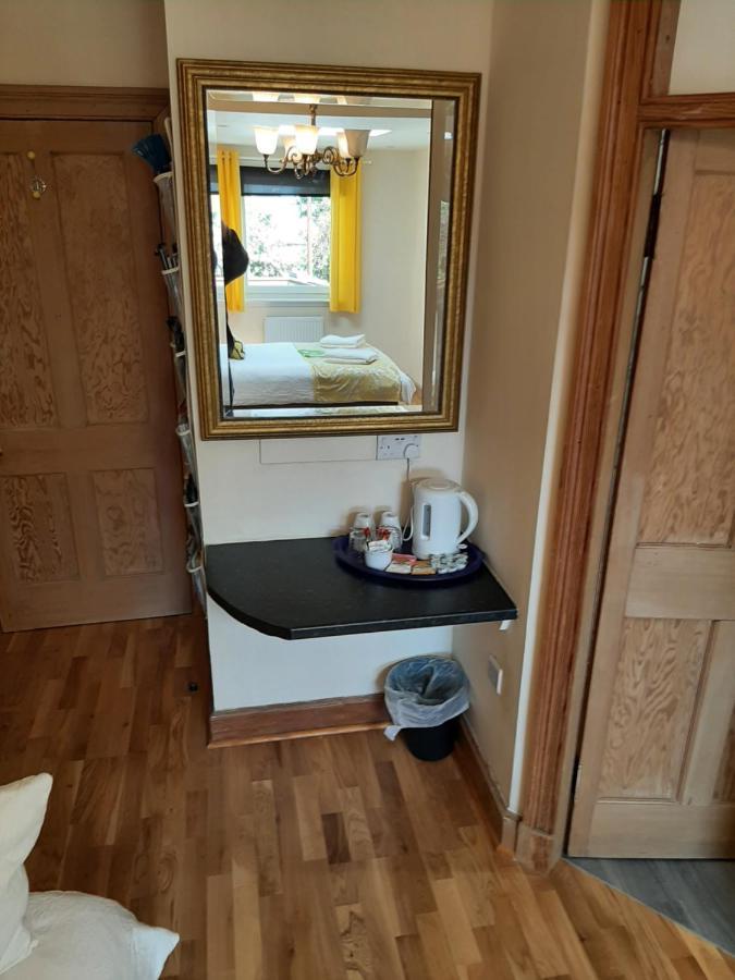 エディンバラ アナザー ルーム Bed & Breakfast エクステリア 写真